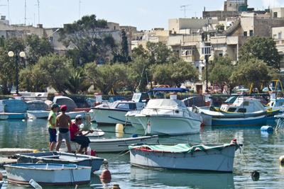 Birżebbuġa_boats